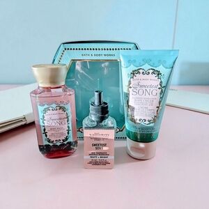 NEW Bath and Body Works Gift Set